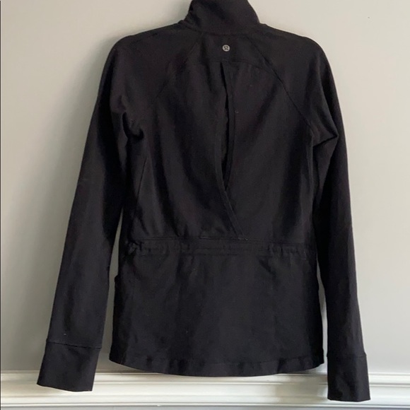 Lululemon Sunshine Salutation Mesh Vent Jacket - Picture 7 of 12